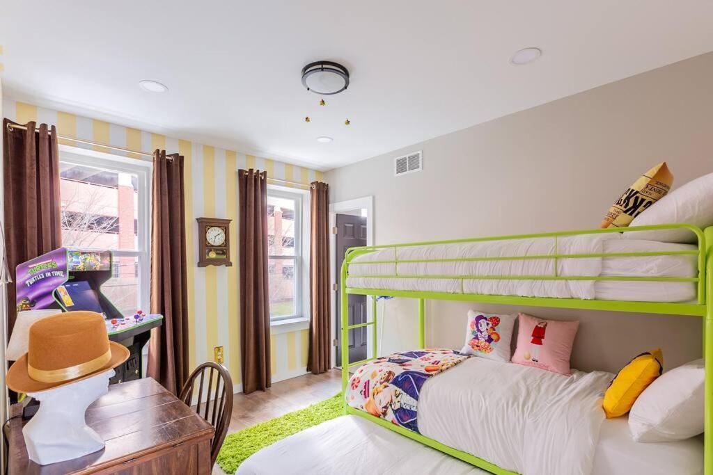 Вилла King Bed / Free Parking / Arcade / Bbq / Patio Питтсбург Экстерьер фото